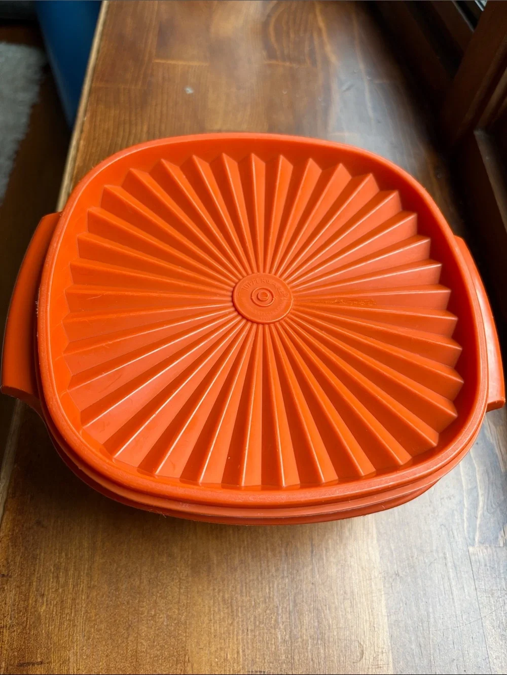 Tupperware Vintage Harvest Orange Servalier bowl with Snap-On Lid Number 838-16